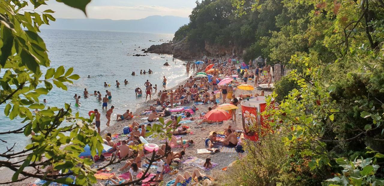 Ana Apartman Kostrena Kültér fotó